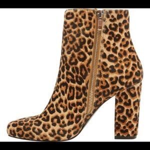 NIB Steve Madden Pixie Booties